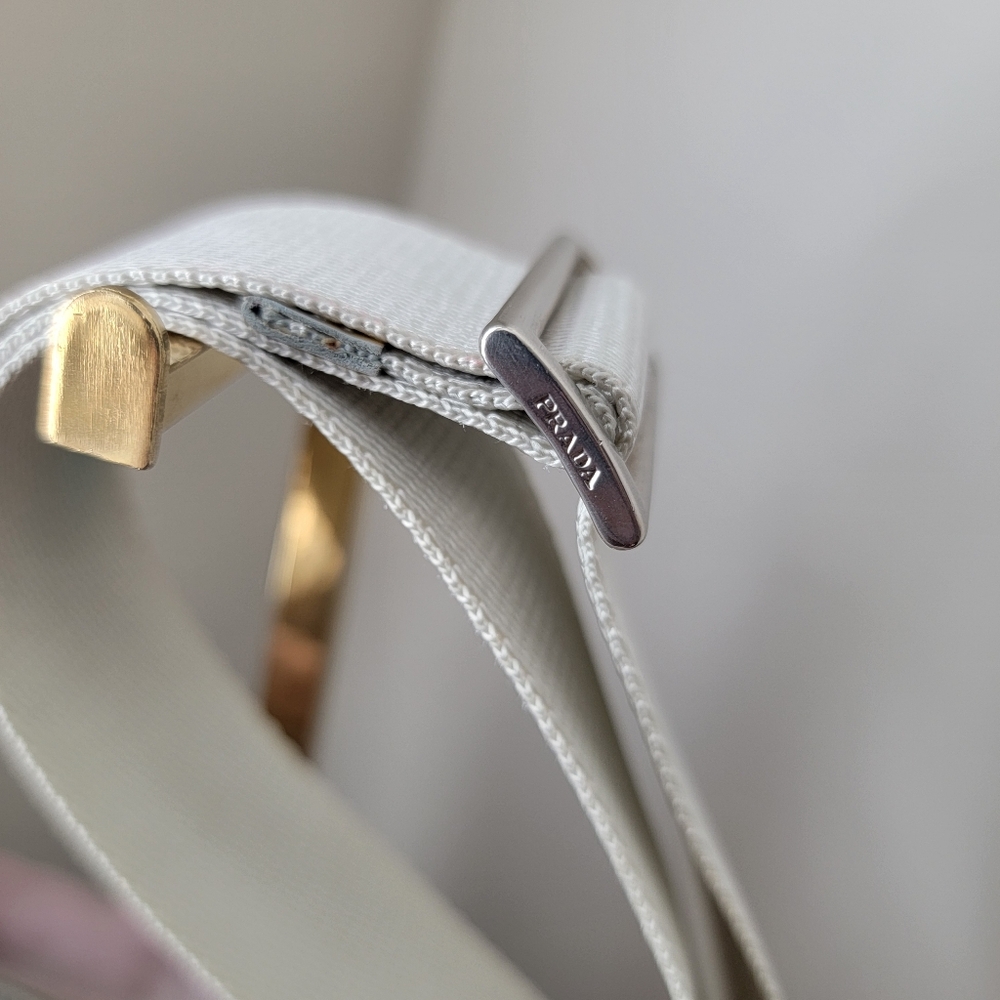 SALE🎉 Authentic Pink Prada crossbody Bag with Authencity Card - Picture 6 of 16